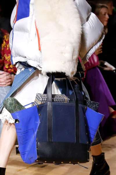 Look 71